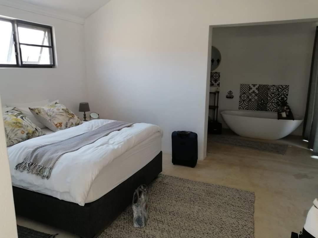 Achab Eco Cabin Usakos Екстер'єр фото